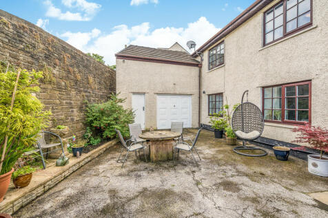 2 Kellet Road