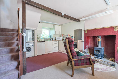 Kitchen / Dining ...