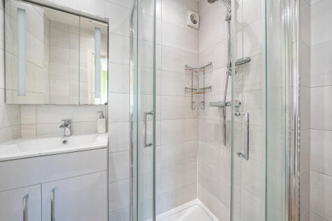 Downstairs Shower...