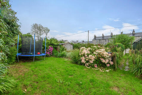 Divorced Garden
