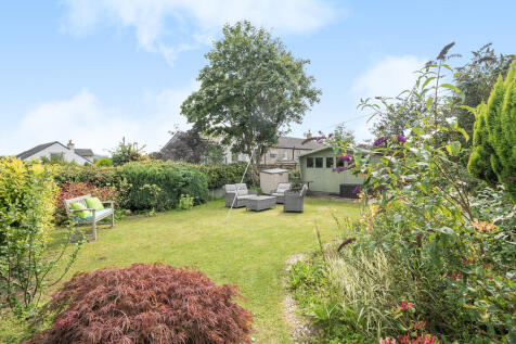 Divorced Garden