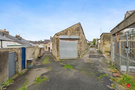 Garage / Workshop