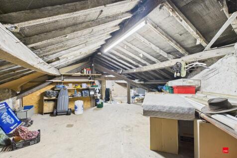 Garage / Workshop