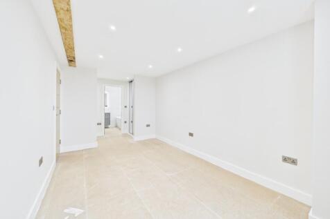 Principle Bedroom