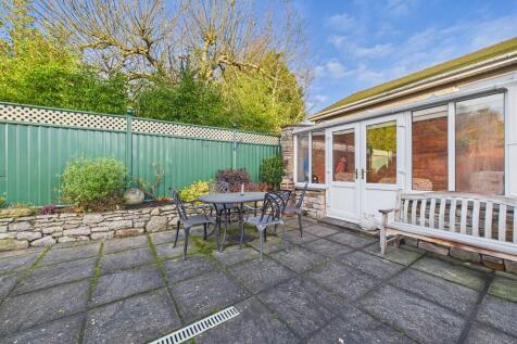 Garden/Summer Hou...