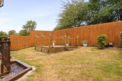 Front/Side Garden