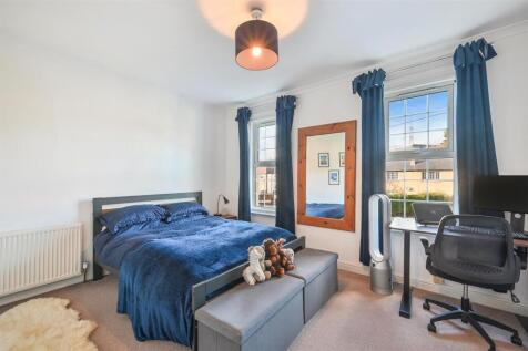 LIBERTY AVENUE, 23 (12).jpg