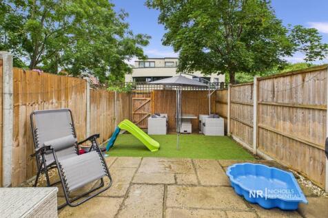 Garden Extra Photo