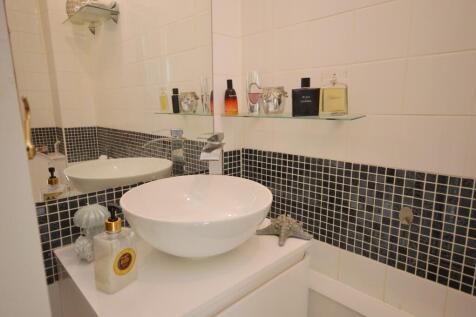 WC Extra Photo