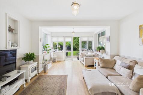 Lounge/Dining Room Extra