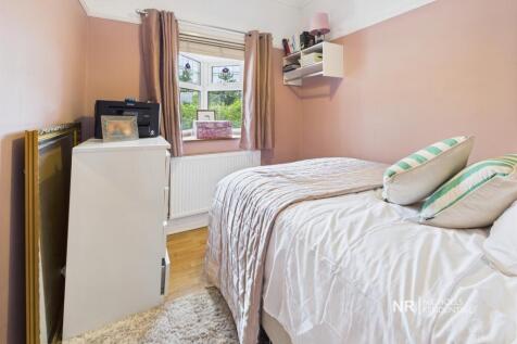 Bedroom 4/Study