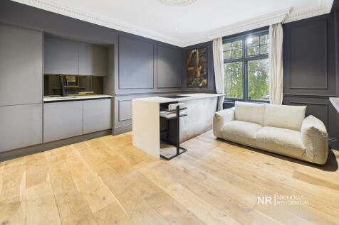 Kitchen/Lounge 