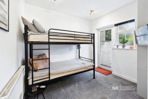 Bedroom 1 Extra Photo