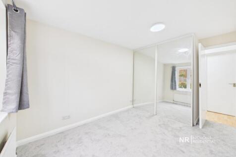 Bedroom Extra Photo 1