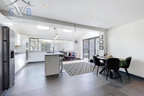 Kitchen/Diner/Family Room