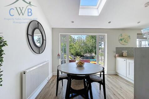 Kitchen/Diner/Family room