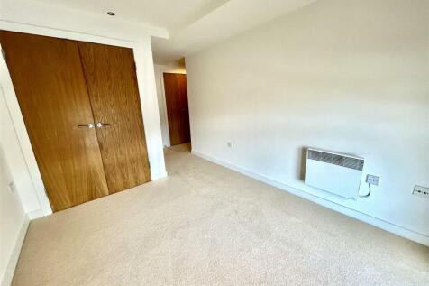 Bramleys Estate Agents - Elland - Valley Mill (9).