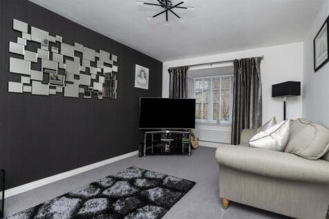 Bramleys Estate Agents - Hazel Fold - Queensbury (