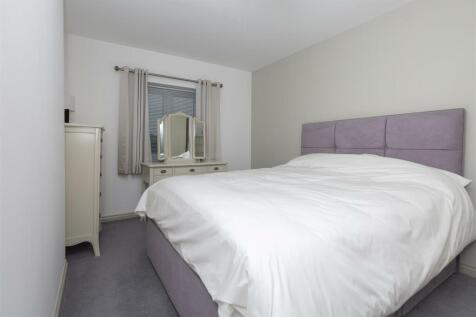 Bramleys Estate Agents - Hazel Fold - Queensbury (