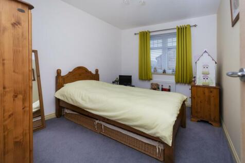 Bramleys Estate Agents - Hazel Fold - Queensbury (
