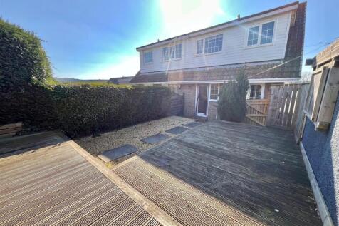 Bramleys Estate Agents - Daleside - Elland (12).jp