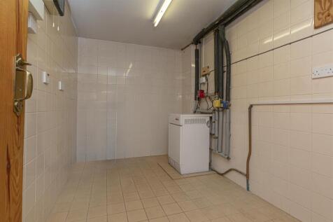 Bramleys Estate Agents - Toothill Lane - Brighouse