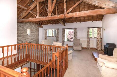 Bramleys Estate Agents - Toothill Lane - Brighouse