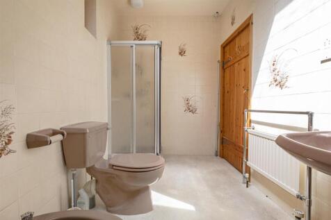 Bramleys Estate Agents - Toothill Lane - Brighouse
