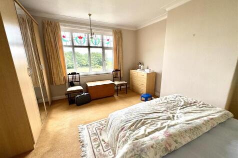 Bramleys Estate Agents - Yew Trees - Southowram (1