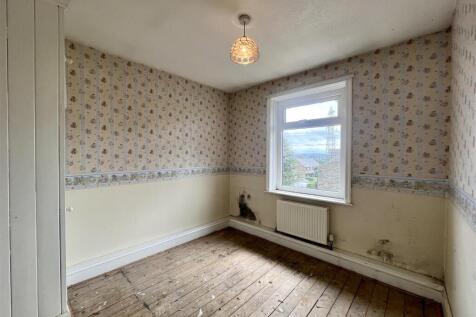 Bramleys Estate Agents - Ing Head Terrace - Halifa