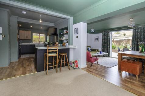 Bramleys Estate Agents - Bradshaw Lane - Halifax (