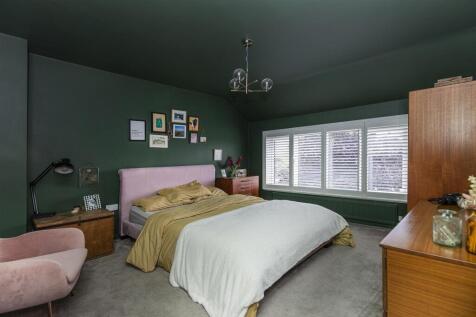Bramleys Estate Agents - Bradshaw Lane - Halifax (