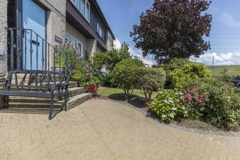 Bramleys Estate Agents - Bradshaw Lane - Halifax (