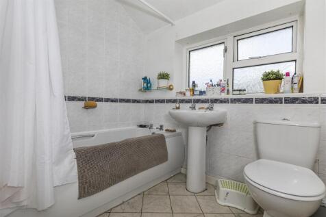 Bramleys Estate Agents - Bradshaw Lane - Halifax (