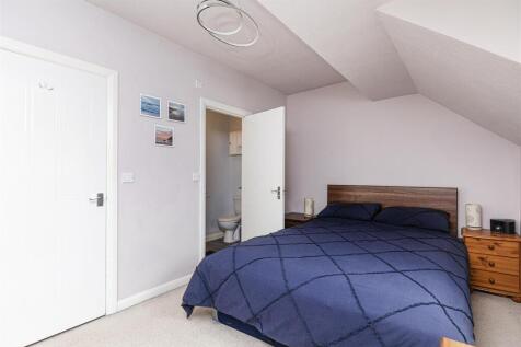 Bramleys Estate Agents - High Bank Close - Elland 