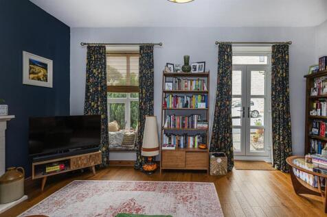 Bramleys Estate Agents - Town Ing Mills - Stainlan