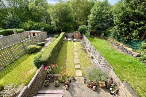 Bramleys Estate Agents - Thorn View - Elland (18).