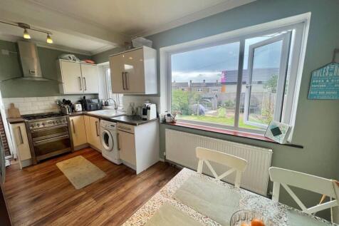 Bramleys Estate Agents - Garlick Street - Rastrick