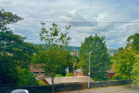 Bramleys Estate Agents - Claremount Road - Halifax