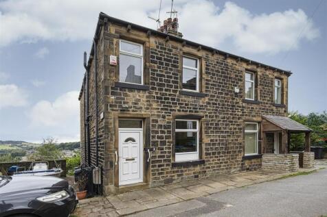 Bramleys Estate Agents - Height Green - Sowerby Br