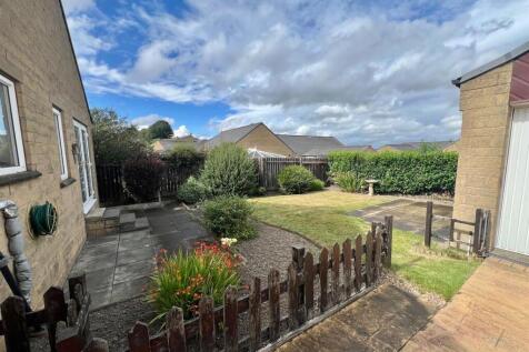 Bramleys Estate Agents - Badget Hill - Rastrick (1