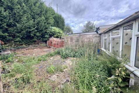 Bramleys Estate Agents - Auction - Bankfield Garde