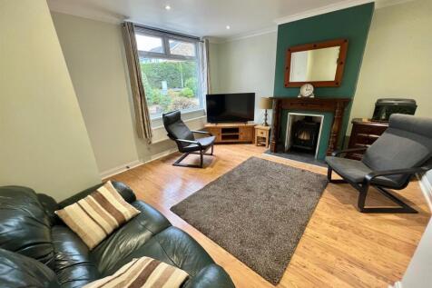 Bramleys Estate Agents - The Drive - Hipperholme (