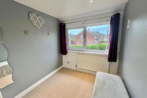 Bramleys Estate Agents - The Drive - Hipperholme (