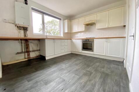 Bramleys Estate Agents - Greave House Drive - Ludd