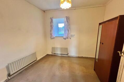 Bramleys Estate Agents - Prospect View - Queensbur