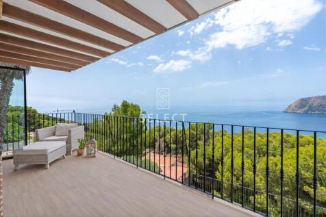 Property Image 8