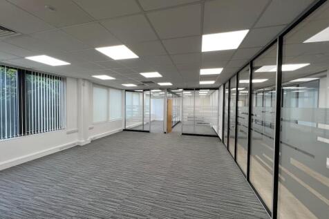 SP GF offices 6 no furniture.jpg