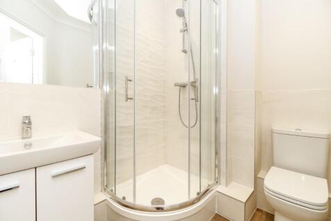 Ensuite shower room