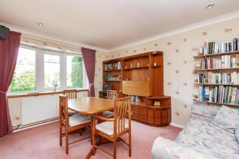 Dining Room/Bedroom